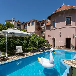 Hotel Illés, Szeged